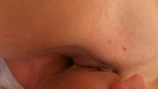 ���ම අභිබවමින් මත ඔබ හා මගුලක්ද ඔබේ මුහුණ