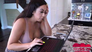 Sis M&#039;Aime - Kiki Klout