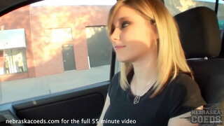 کی 18yo سلویا ننگے کے ارد گرد لنکن نیبراسکا