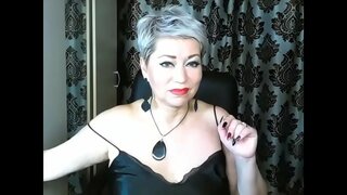 Fabulous kirusi MILF t. tamu yake cunt bila huruma katika moto binafsi show ...